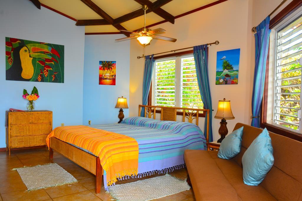 Beaches And Dreams Boutique Hotel Placencia Exterior photo